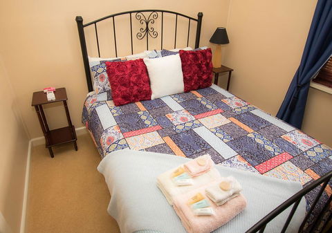 Ruby\'s Cottage - Accommodation QLD 13