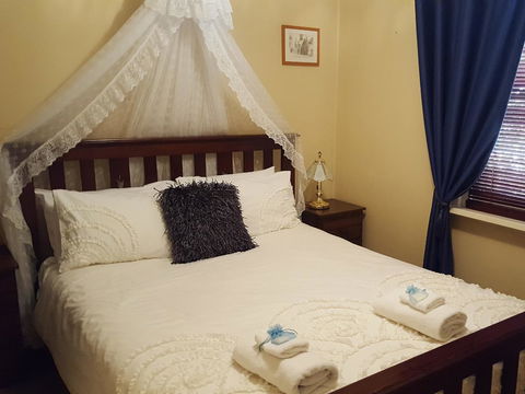 Ruby\'s Cottage - Accommodation QLD 10