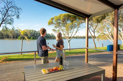 BIG4 Renmark Riverfront Holiday Park - Accommodation QLD 5