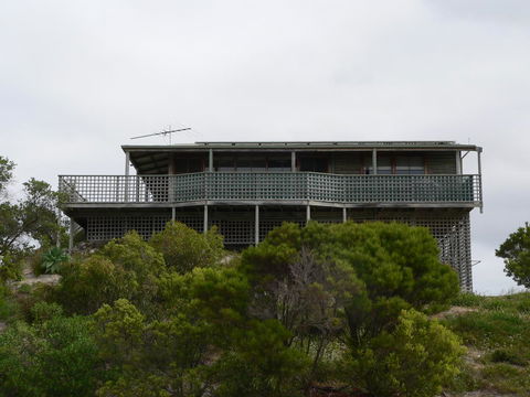 Lantauanan - The Lookout - Accommodation QLD 7