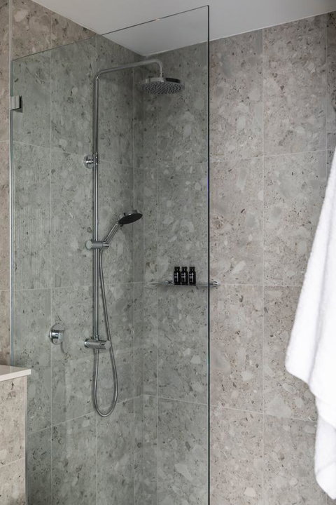 Byng Street Boutique Hotel - Accommodation QLD 18