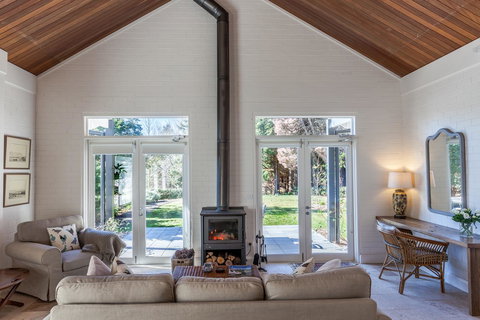 The Folly - Accommodation QLD 1