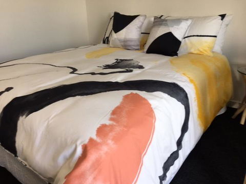 Port Lincoln Shark Apartment 3 - Accommodation QLD 10