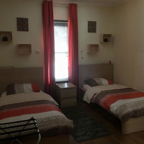 KI Dragonfly Guesthouse - Accommodation QLD 17