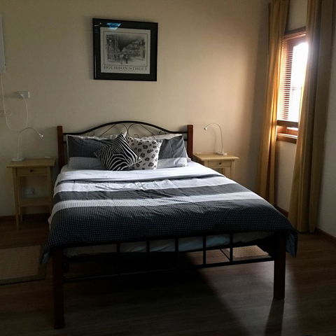 KI Dragonfly Guesthouse - Accommodation QLD 32