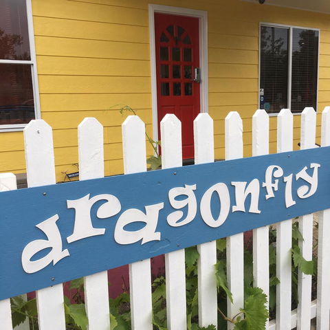 KI Dragonfly Guesthouse - Accommodation QLD 2