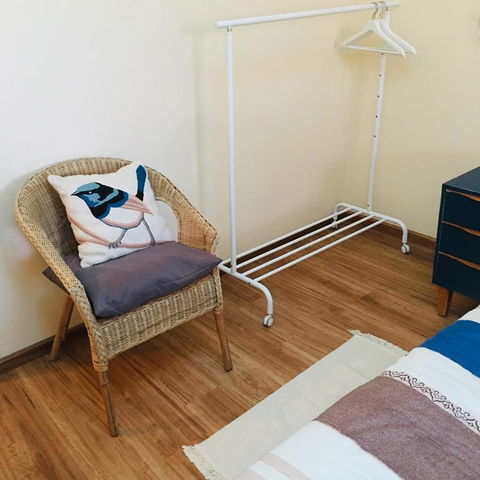 KI Dragonfly Guesthouse - Accommodation QLD 19