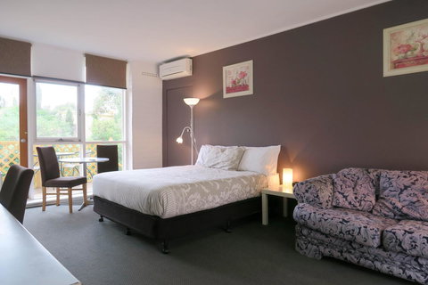 The Lyndoch Motel - Accommodation QLD 14