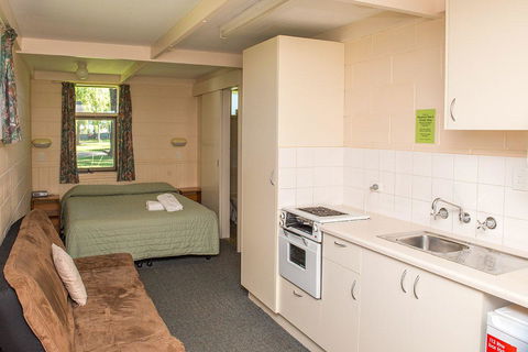 Kalganyi Holiday Park - Accommodation QLD 34