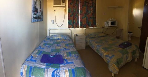 A1Cabins - Accommodation QLD 4