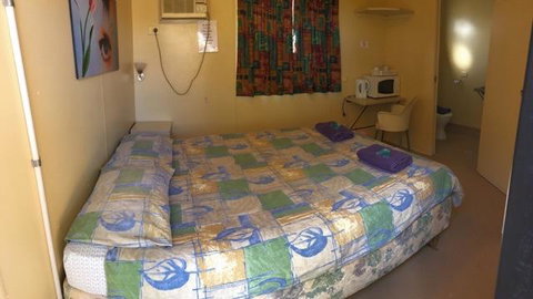 A1Cabins - Accommodation QLD 5