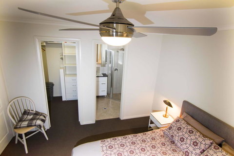 Brock's Base - Accommodation QLD 10