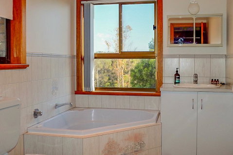 Seacroft - Accommodation QLD 23