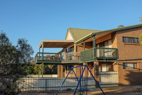 Seacroft - Accommodation QLD 26