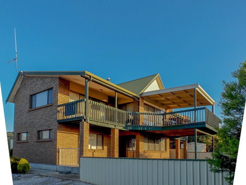 Seacroft - Accommodation QLD 27