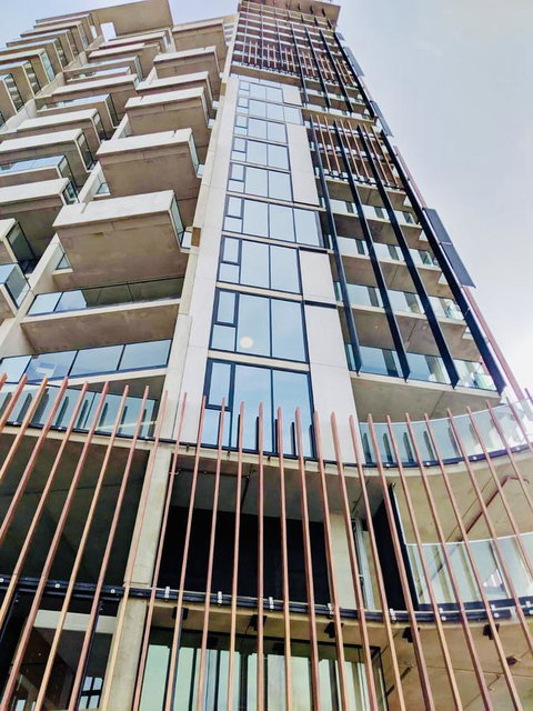 ONE Adelaide CBD - Accommodation QLD 2
