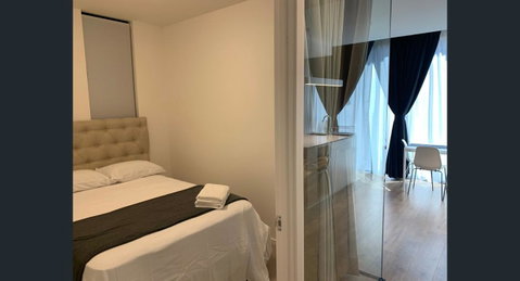 ONE Adelaide CBD - Accommodation QLD 17