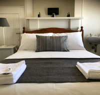 Cornwall Hotel - Accommodation QLD