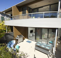 Boom 6 Boomerang Beach - Accommodation QLD