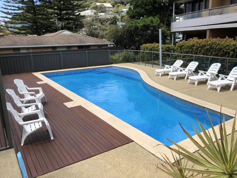 Boom 6 Boomerang Beach - Accommodation QLD 4