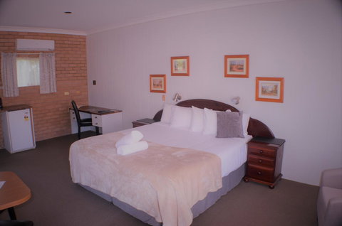 Deer Park Motor Inn Armidale - Accommodation QLD 12