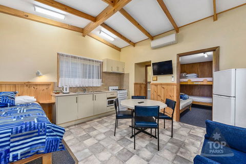Millicent Hillview Caravan Park - Accommodation QLD 16
