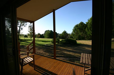 Millicent Hillview Caravan Park - Accommodation QLD 5