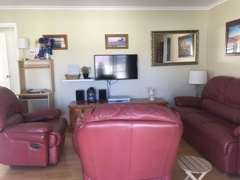 Boomerang Beach House - Accommodation QLD 5