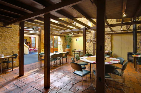 Victoria Hotel Strathalbyn - Accommodation QLD 12