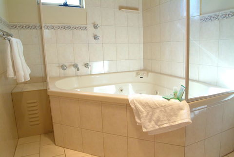 Victoria Hotel Strathalbyn - Accommodation QLD 5