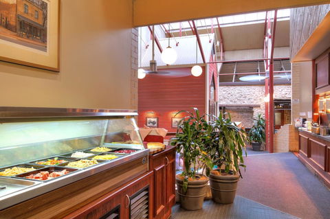 Victoria Hotel Strathalbyn - Accommodation QLD 4