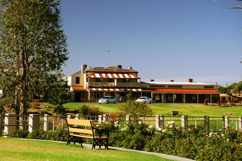 Victoria Hotel Strathalbyn - Accommodation QLD 11