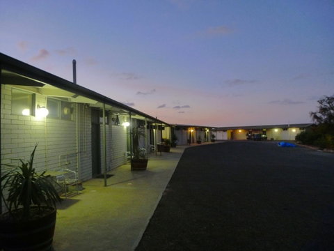 Highway One Motel - Accommodation QLD 32