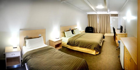 Highway One Motel - Accommodation QLD 36