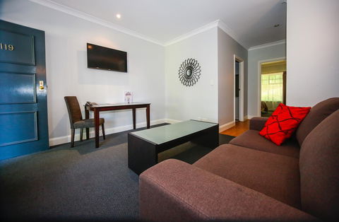 St Francis Winery - Accommodation QLD 7