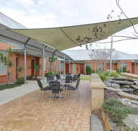 Strath Motel - Accommodation QLD