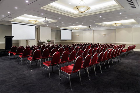 Rydges Newcastle - Accommodation QLD 40