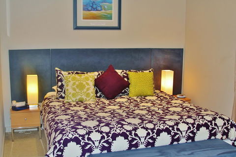 Pier Number 10 - Accommodation QLD 4