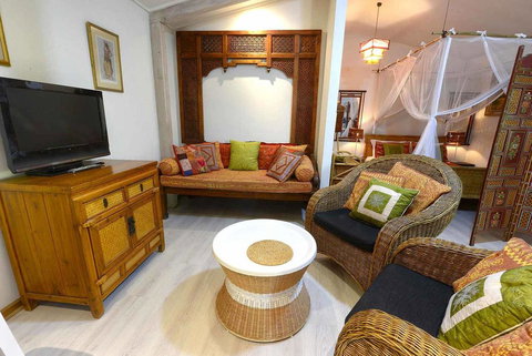 The Lotus Eater - Accommodation QLD 25