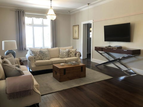 Belmore Cottage - Accommodation QLD 8