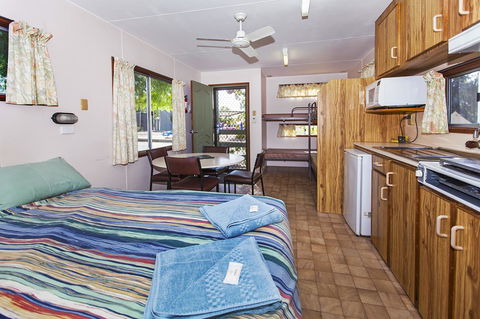 Echo Holiday Parks - Naracoorte - Accommodation QLD 2