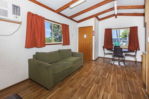 Echo Holiday Parks - Naracoorte - Accommodation QLD 38