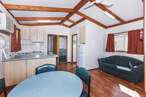 Echo Holiday Parks - Naracoorte - Accommodation QLD 12