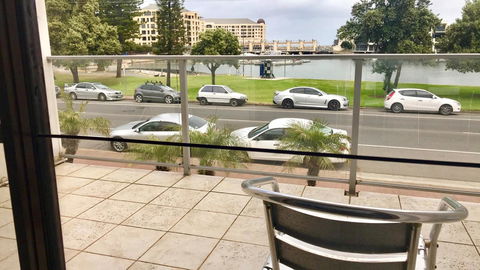 Haven Marina Motel - Accommodation QLD 4