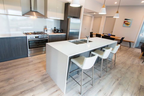 Wellington Lake Retreat - Accommodation QLD 2