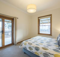 Flinders Bush Retreats - Accommodation QLD