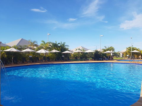 Exmouth Escape Resort - Accommodation QLD 2