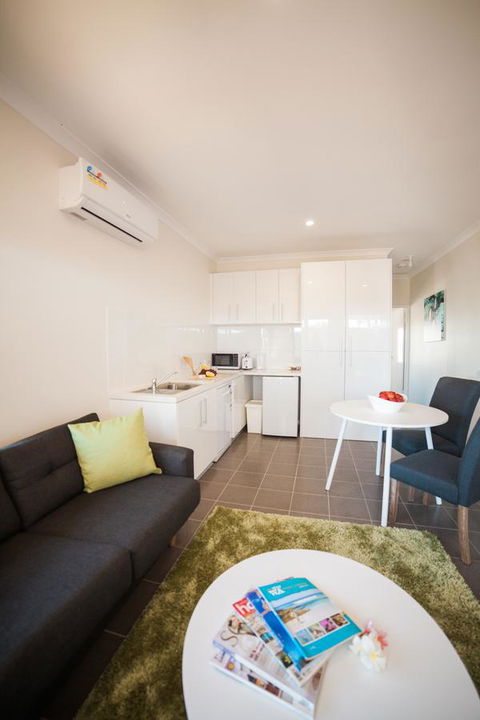 Exmouth Escape Resort - Accommodation QLD 25