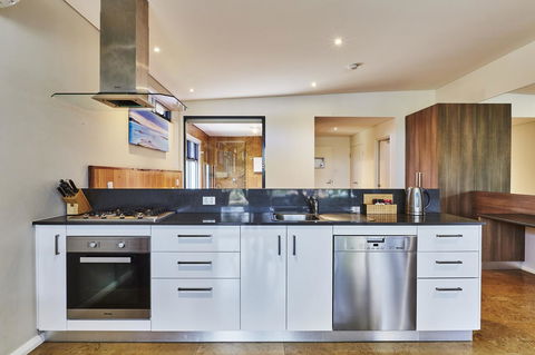 Eight Willows Retreat - Accommodation QLD 7