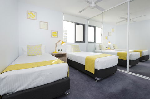 Sevan Apartments Forster - Accommodation QLD 3